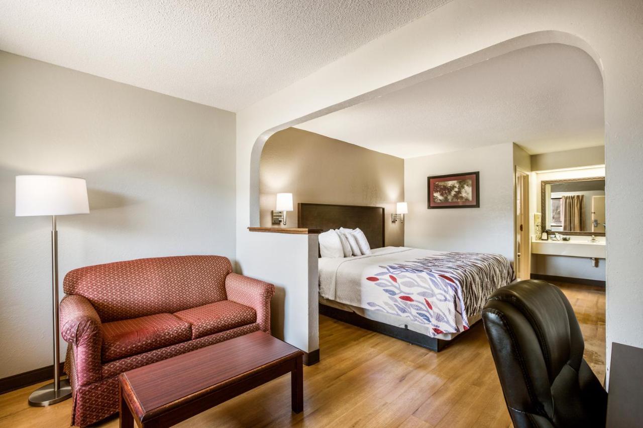 Red Roof Inn Fayetteville I-95 Zewnętrze zdjęcie
